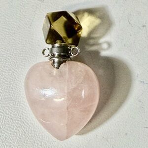 Rose and smoky quartz sent bottle and pendant(chain not included) real stones
